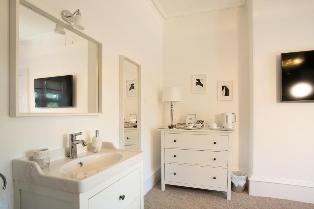 3 Bedroom Villa Attached To Host Home Free Parking Perth Exterior foto