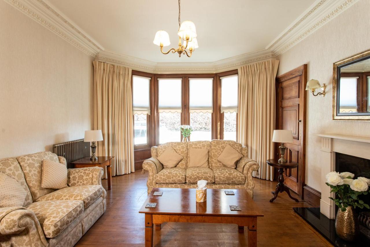 3 Bedroom Villa Attached To Host Home Free Parking Perth Exterior foto