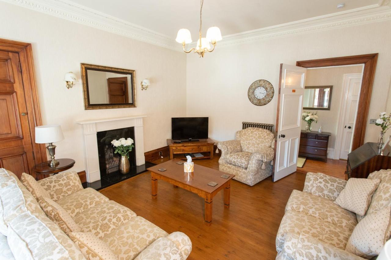 3 Bedroom Villa Attached To Host Home Free Parking Perth Exterior foto